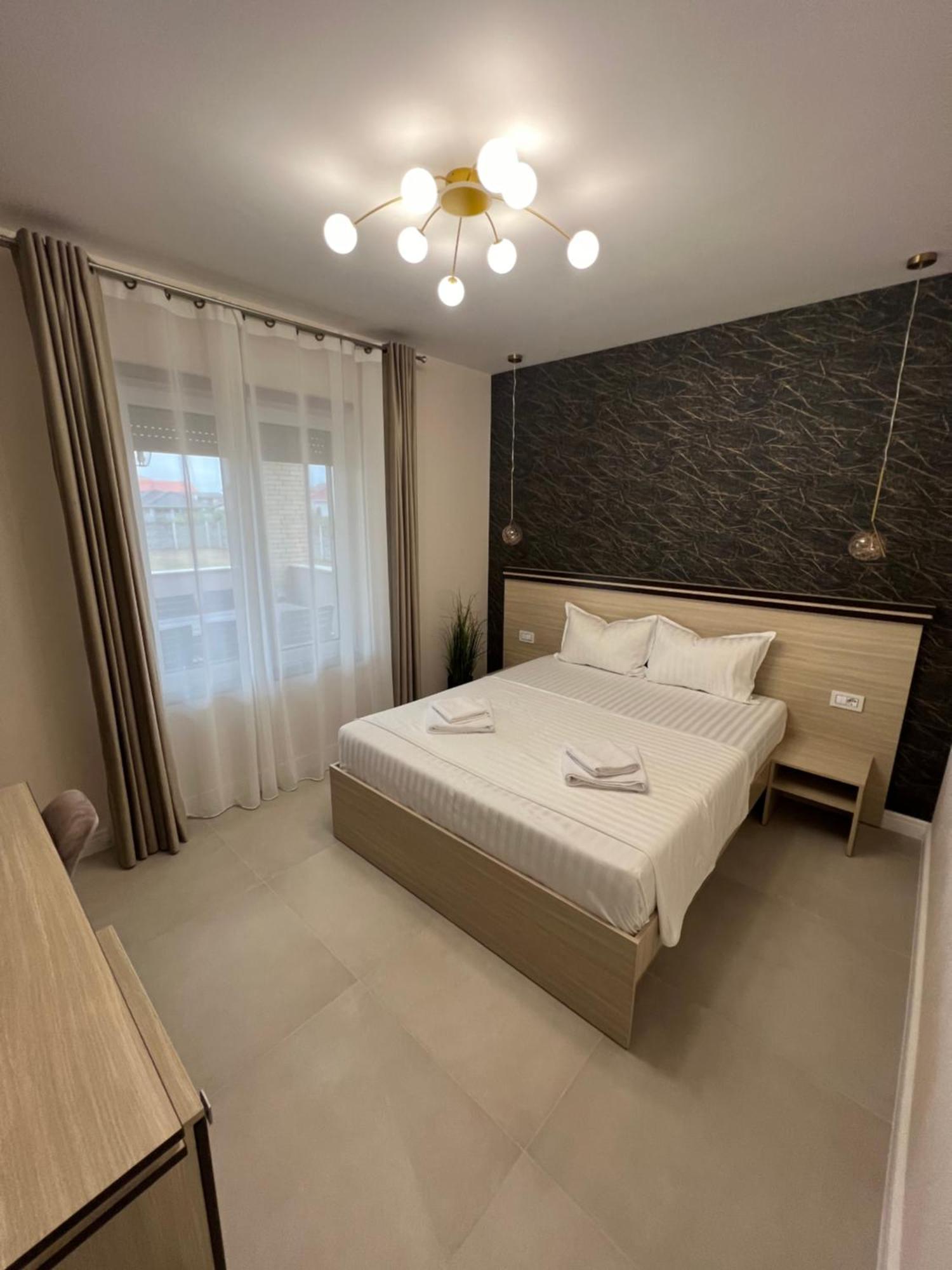 Pensiunea Villa D'Amici Mosnita Noua ภายนอก รูปภาพ