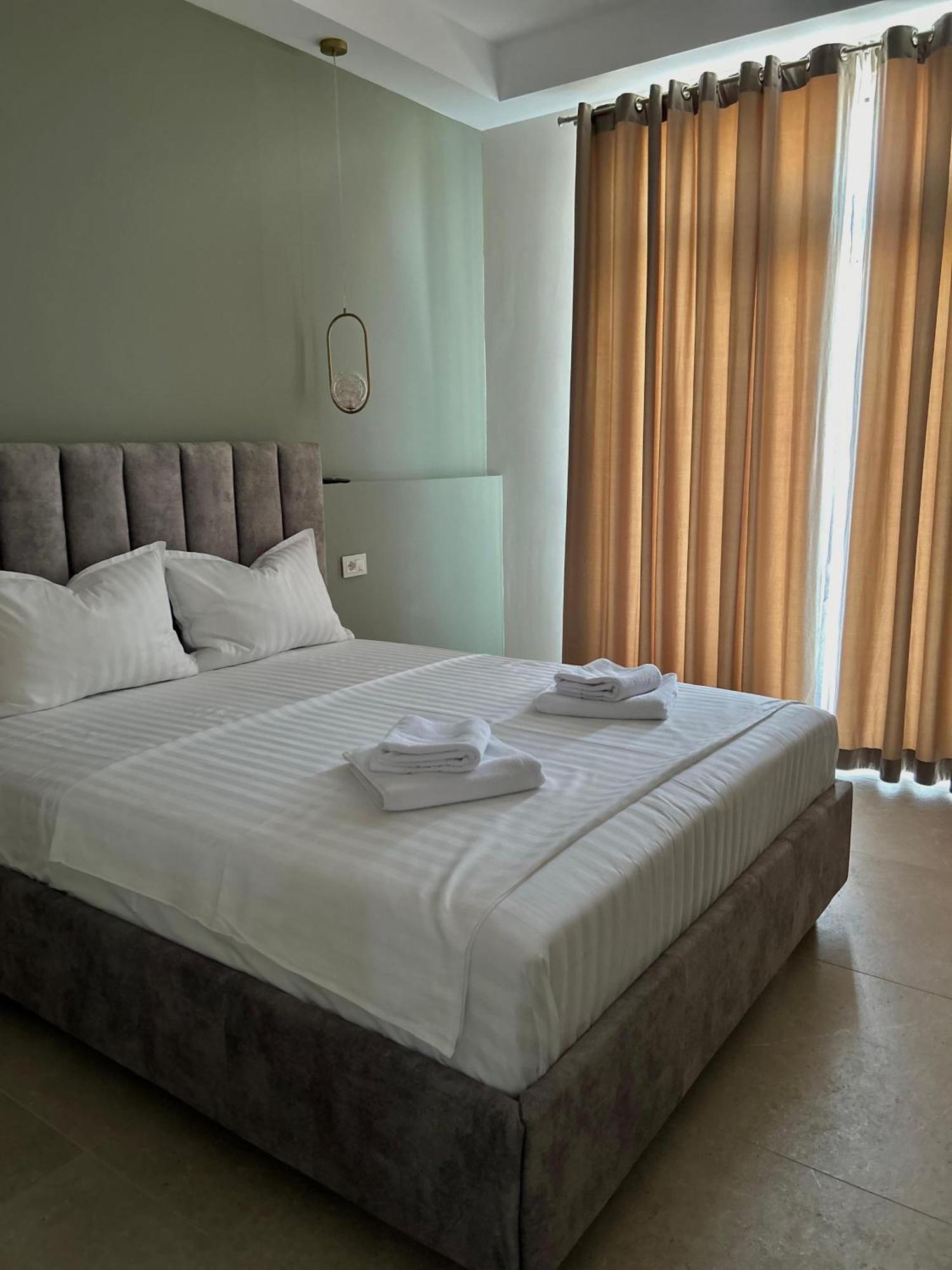 Pensiunea Villa D'Amici Mosnita Noua ภายนอก รูปภาพ